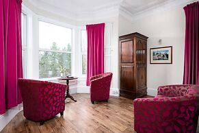 Claymore Guest House and Apartments