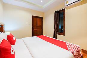 OYO 690 Bann Supansa Resort