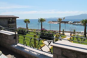 Assos Zeytinhan Hotel Special Class