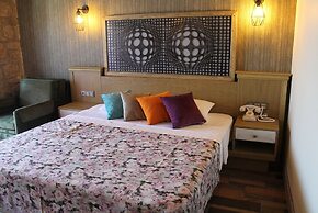 Assos Zeytinhan Hotel Special Class