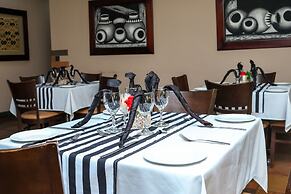 Thaba Legae Guest Lodge