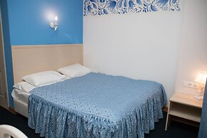 Argo Hotel