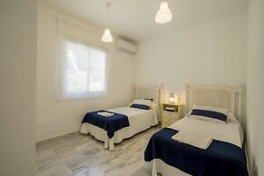 Cabopino House