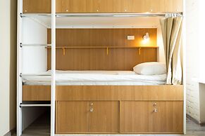 Makarov Hostel
