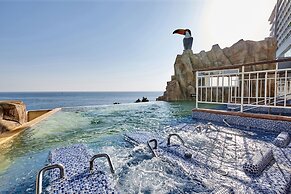 Lotte Resort Sokcho