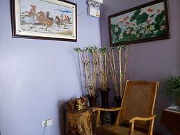 Mayon Lodging House
