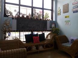 Mayon Lodging House