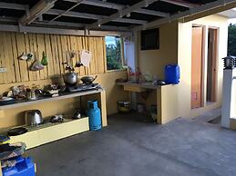 Mayon Lodging House
