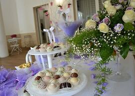 FEMily B&B