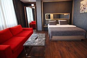 216 Eagle Palace Suite