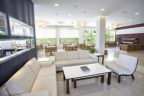 Cilek Marina Hotel