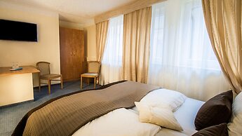 Hotel Loehr