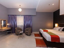 Florida Square Hotel