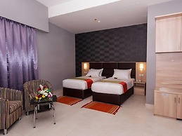 Florida Square Hotel