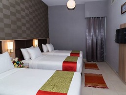Florida Square Hotel