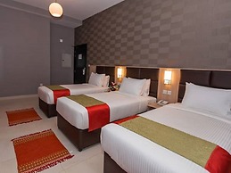 Florida Square Hotel
