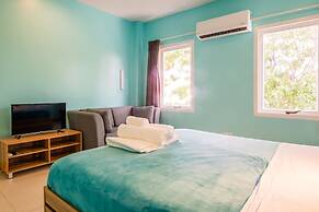 Bed & Bike Curacao Hotel