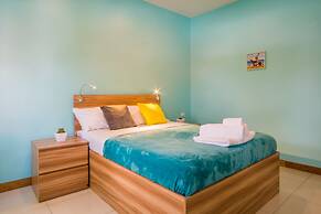 Bed & Bike Curacao Hotel