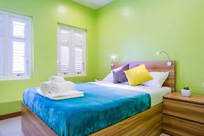 Bed & Bike Curacao Hotel
