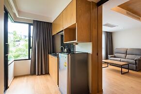 Asana Hotel & Residence