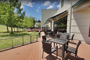 Blue Ridge Hotel