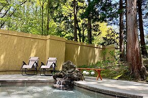 Blue Ridge Hotel