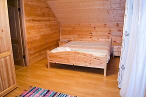 Woods Lake Resort