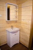 Woods Lake Resort