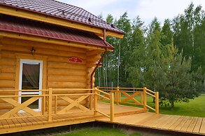 Woods Lake Resort