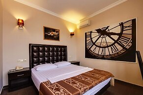 Hotel Marton Villa Diego