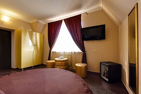 Hotel Marton Villa Diego