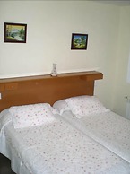 Hostal Moncloa
