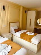Mego Suite Otel