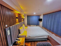 Naila Hotel