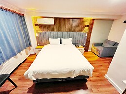 Naila Hotel