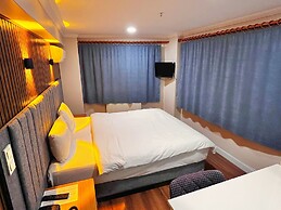 Naila Hotel