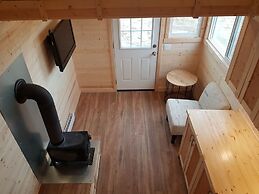 Secluded Tiny Home Fairmont