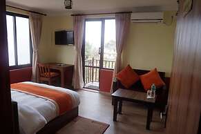 Gaia Holiday Home