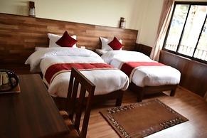 Gaia Holiday Home
