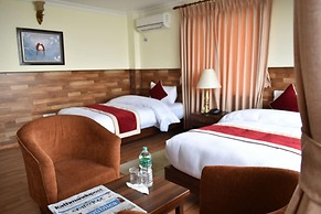 Gaia Holiday Home