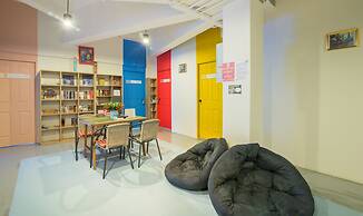 Zee Thai Hostel