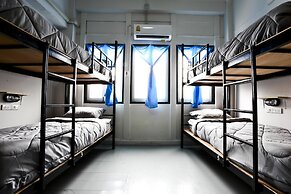 Zee Thai Hostel