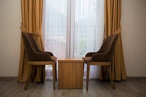 Yayla Otel
