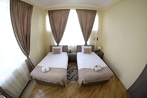 S&L Boutique Hotel