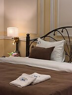 S&L Boutique Hotel