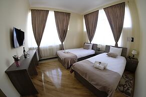 S&L Boutique Hotel
