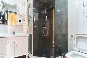 S&L Boutique Hotel