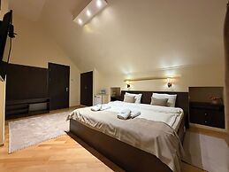 S&L Boutique Hotel