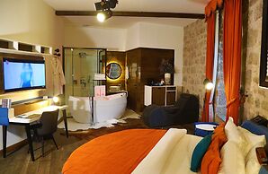 Cephanelik Butik Hotel