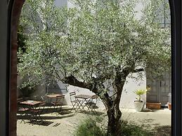 La Maison Vieille